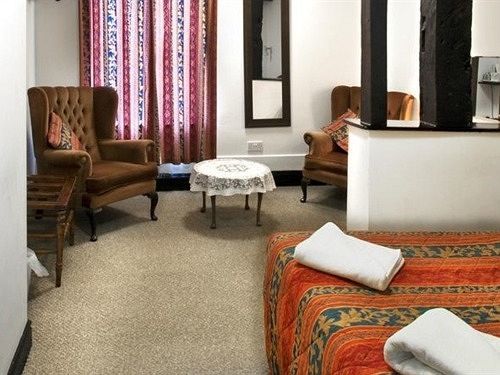 Cain Valley Hotel Llanfyllin Екстер'єр фото
